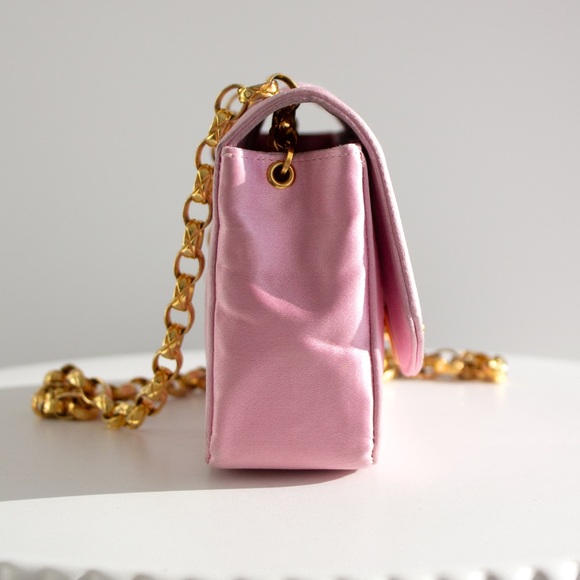 Chanel Vintage Pink Quilted Satin Mini Diana 24K Gold Bijou Chain 90s Flap Bag - Picture 4 of 16